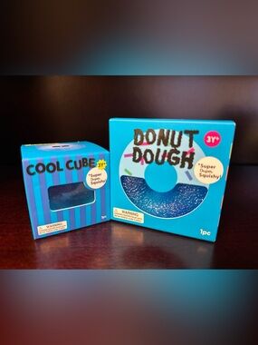 Squishy Bundle - Donut Dough and Cool Cube Squishy NWT (Blue)
